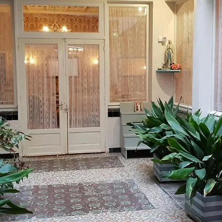 Saint Francois Xavier Hotel *