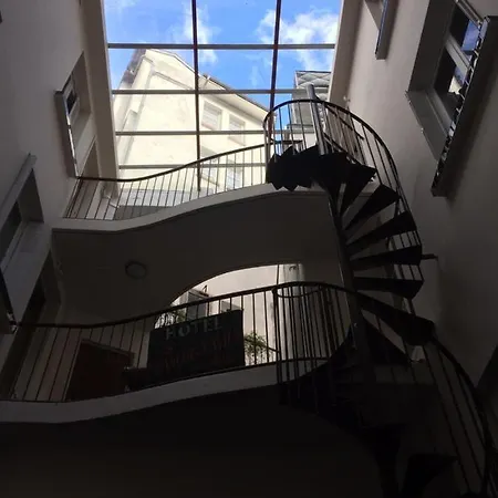 Hotel Saint Francois Xavier Lourdes