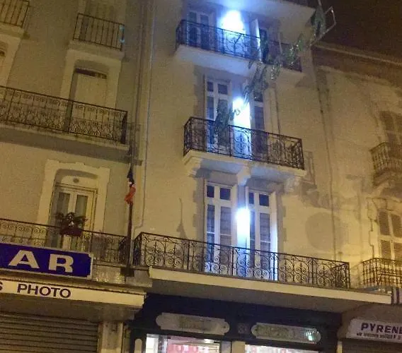 Saint Francois Xavier *