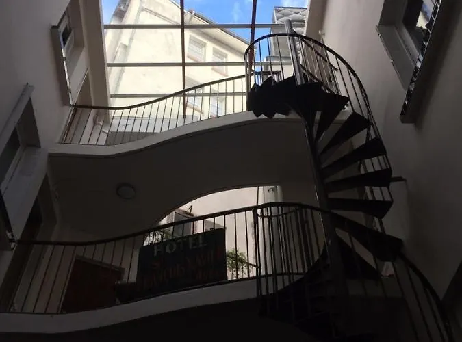 Отель Saint Francois Xavier Лурд