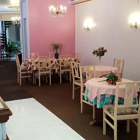 Saint Francois Xavier Hotel Lourdes
